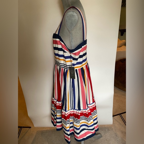 Vince Camuto striped sundress NWT - Picture 7 of 9